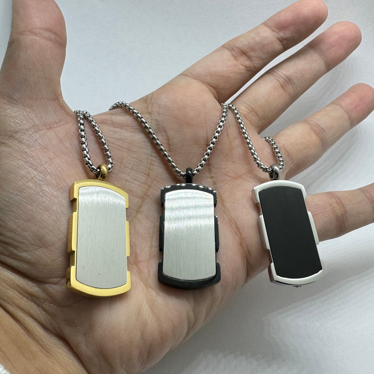 Short Necklace